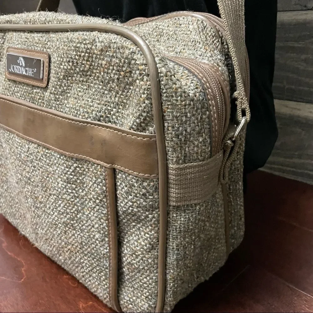 Vintage Jordache Tweed Beige Tan Weekend Carry On Overnight Bag